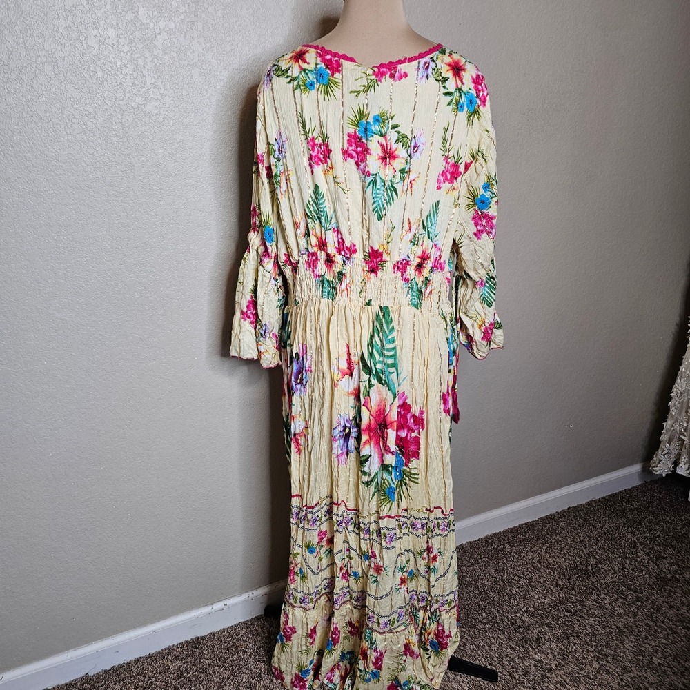 Boho Floral Cream Maxi Dress with Pink Trim - Picture 6 of 12